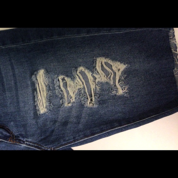 Knee Length Denim Shorts - Picture 5 of 5